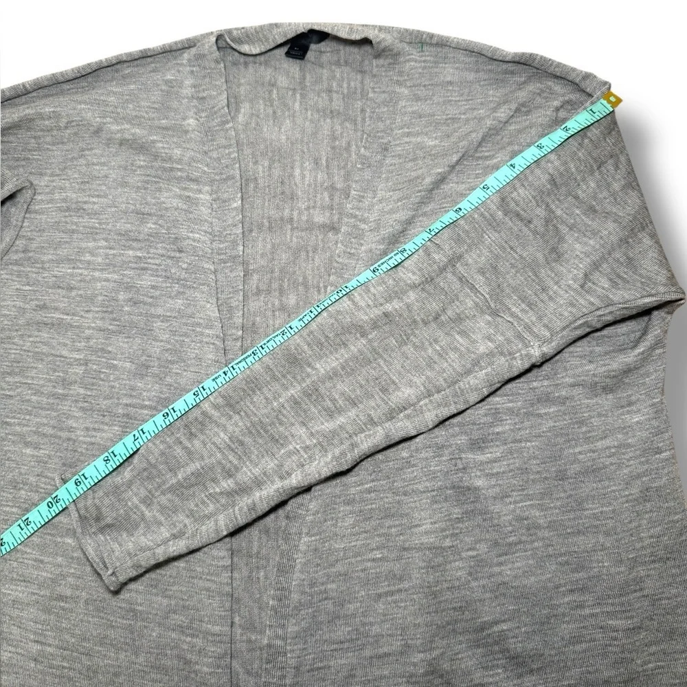 J. Crew 100% Merino Wool Cardigan -‎ Lightweight Sz. M EUC